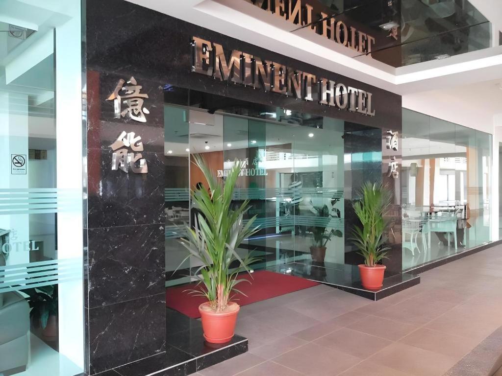 Eminent Hotel Kota Kinabalu Exterior photo